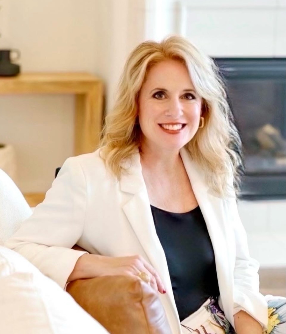 Dr. Lisa Graham-Garza